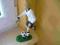 -FIGURA KOLEKCJONER-PIŁKARZA- Z PIŁKĄ -WYS 20 CM .