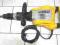MŁOT WYBURZENIOWY DEWALT D25901