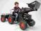 TRAKTOR CZARNY Z PRZYCZEPĄ FALK