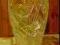 Kryształowy flakon-kultowa ozdoba mebli czasów PRL