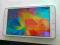 Biały tablet SAMSUNG Galaxy Tab 4 7.0 T230