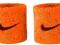 Opaska na rękę Nike frotte - pomarańczowa