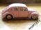 Maisto Volkswagen 1951 1/18 różowy powypadkowy