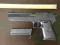 Pistolet czarny