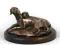 Weimaraner statuetka z brązu na drewnie Art Dog
