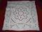 ŁADNY BIAŁY OBRUSIK RĘCZNIE HAFTOWANY !!!