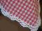 bawełniany  obrus z koroneczką szer 134 x 240