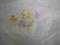 Śliczny obrusik haft kwiatuszki woal 110 cm