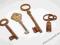 4 stare klucze przedwojenne wykopki