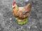 FIGURKA OGRODOWA - KURA KOKOSZKA