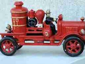 STARE POJAZDY - AUTO STRAZACKIE Z DRABINĄ STARE POJAZDY - AUTO STRAZACKIE Z DRABINĄ