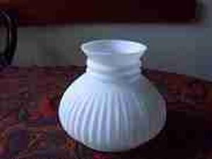 Klosz biały,karbowany