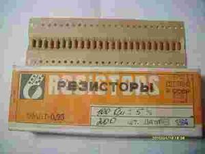 Stare  rezystory 100 ohm 0,25 W 200 szt NOS