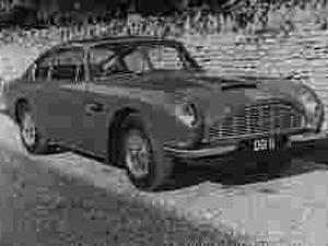 Samochód Aston Martin DB6 lata 60-te