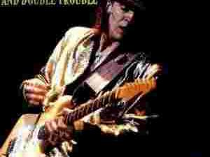 STEVIE RAY VAUGHAN AND DOUBLE TROUBLE - LIVE ALIVE