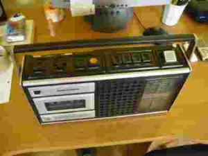 RADIOMAGNETOFON GRUNDIG RB 3200